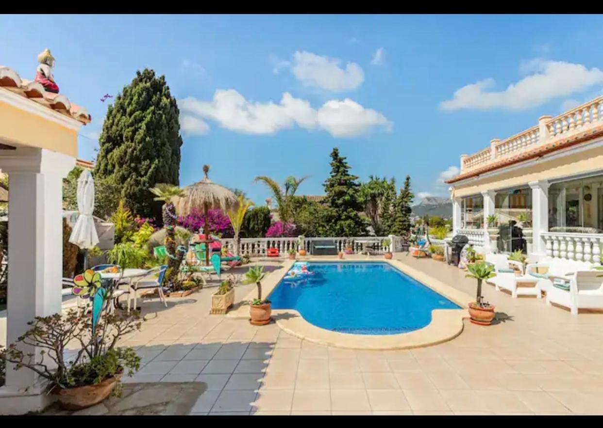בניסה Villa Eva Asiana Guesthouse With Shared Pool מראה חיצוני תמונה